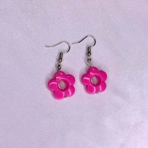Petal Power Groovy Drop Earrings in Princess Pink